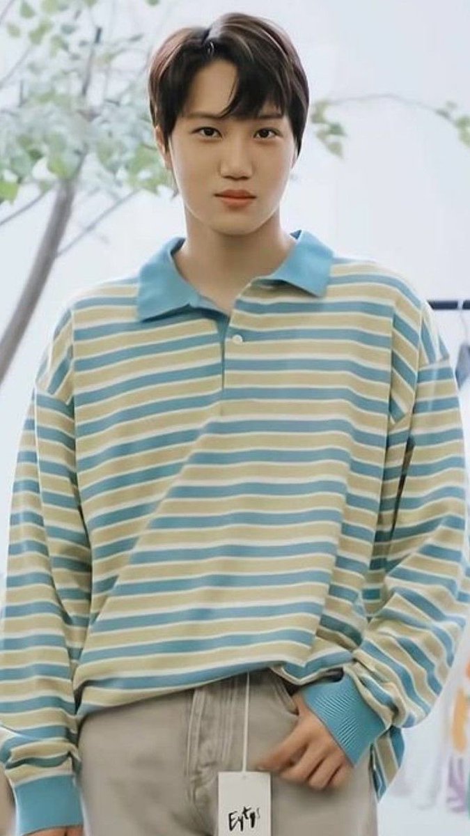 D_371

#EXO #KAI #카이
<a href="/weareoneEXO/">EXO</a>