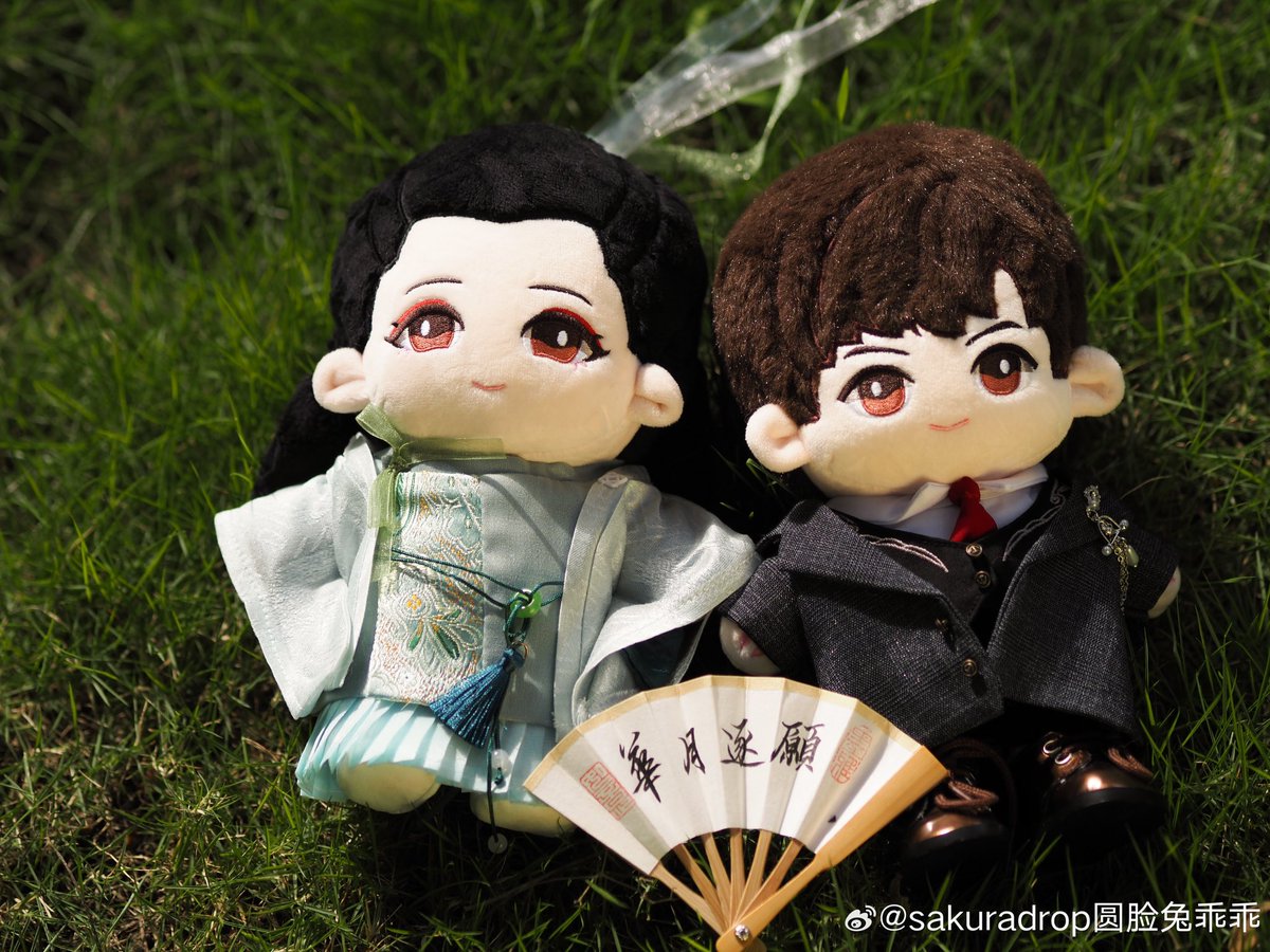sumuli999's tweet photo. 芳洲之草行欲暮。
桂水之波不可渡。
绝世独立兮报君子之一顾。 

摄影：sakuradrop圆脸兔乖乖

#棋魂 #光嬴 https://t.co/gXP8qLOXhs