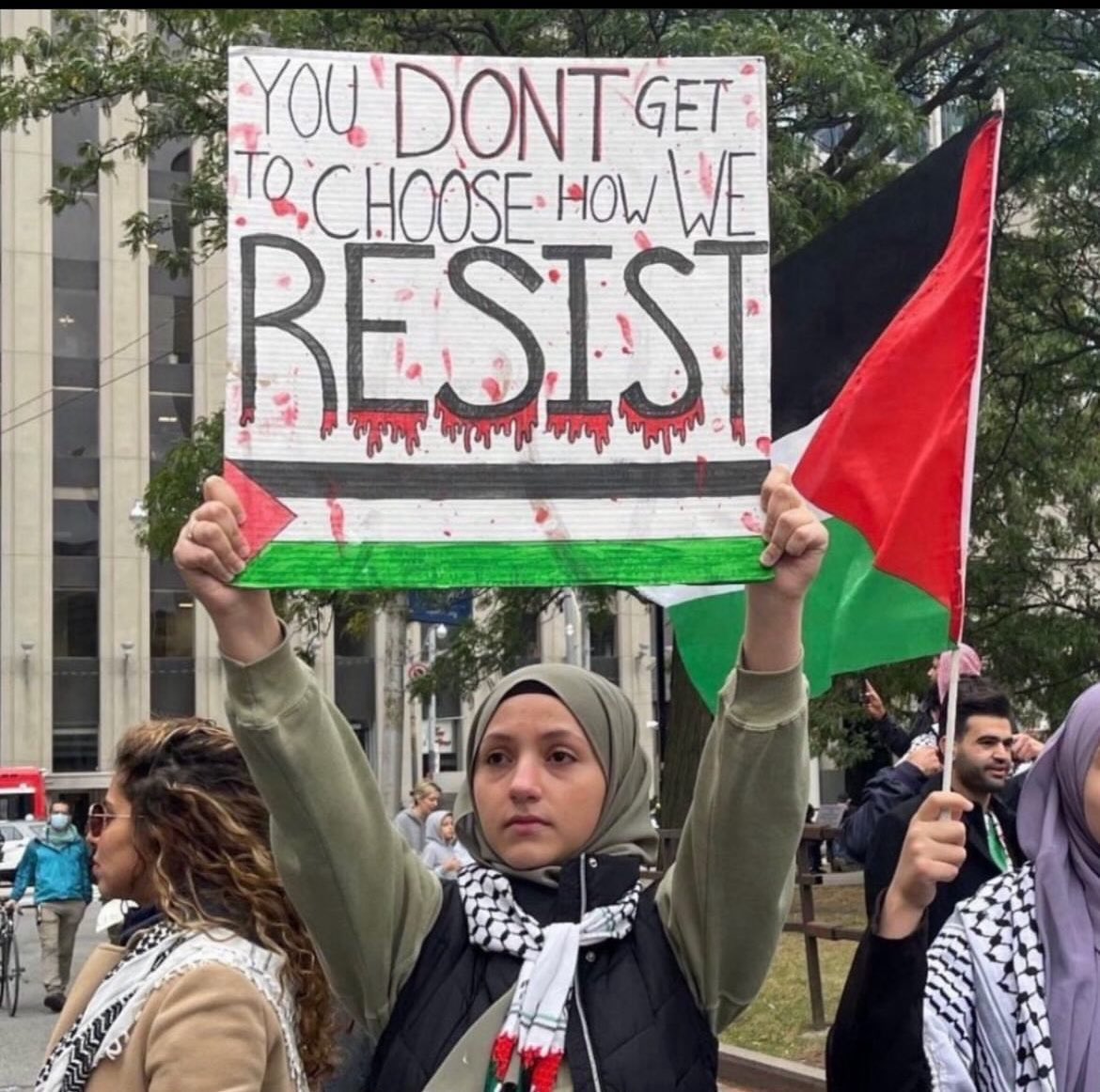o_rig03's tweet photo. Potete scegliere come resistere, ma non potete decidere se accettare anche le conseguenze delle reazioni alla “vostra resistenza”, che dal 1948 è sempre e solo mirata a far scomparire #Israele.
#StandaWithIsrael https://t.co/Novua464Qm