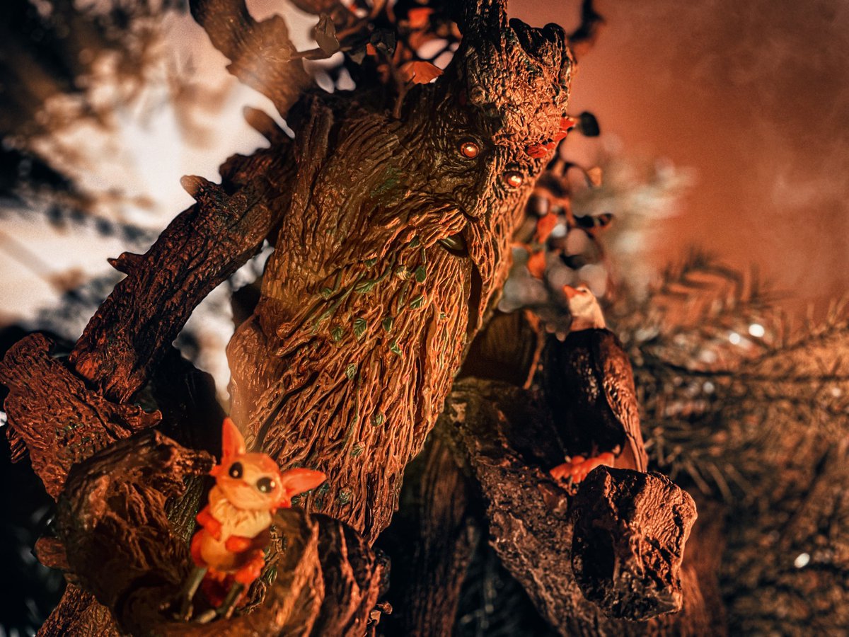toyetic40s's tweet image. “When woodland halls are green and cool And the wind is in the west Come back to me Come back to me And say my land is best…”

#Treebeard #Toybiz #LordOfTheRings #Boglin #StarWarsBlackSeries #Freedom #GIJoeClassified #ACTIONFIGURES #ActionFigurePhotography #toyphotography