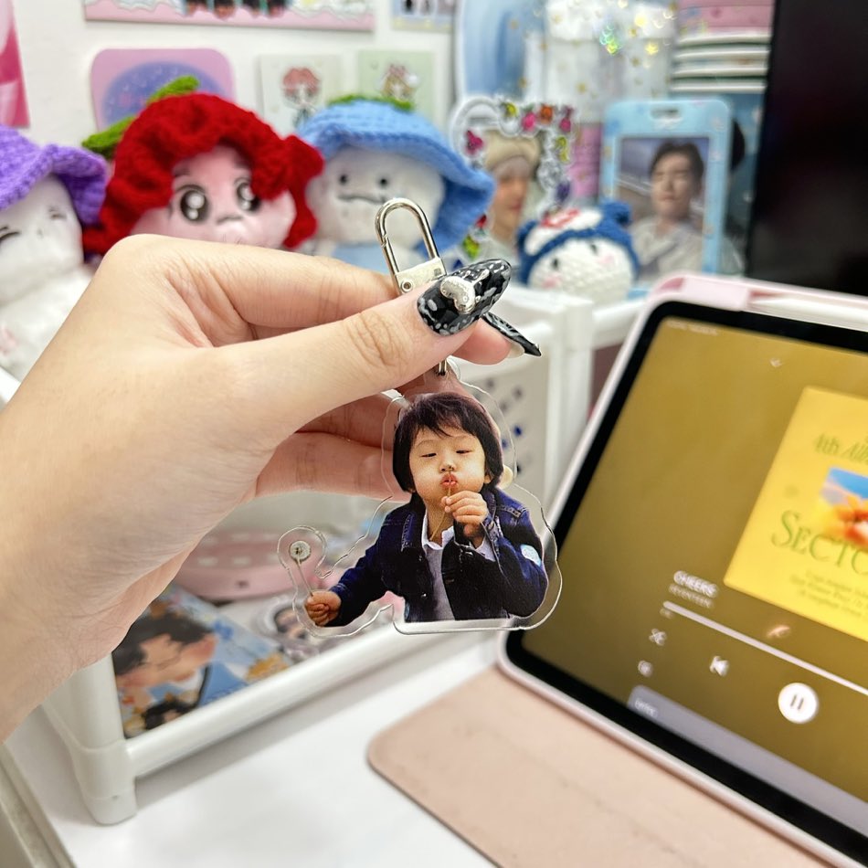 wonjwicart's tweet photo. ☆ Jisung Day Giveaway ☆

1 winner ea of the ff:
— 205 gcash
— Jisung keyring 
— Kongzzi 10cm doll 

mechanics:
— like, rt, mbf 
— reply the tags
— mention 2 asteroids 

#오늘_지성이_생일이니까_행복하장
#DreamingWithJisung https://t.co/lIV2shfaQf