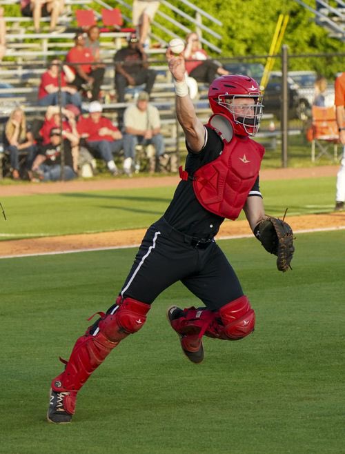 Hewitt Baseball tweet media