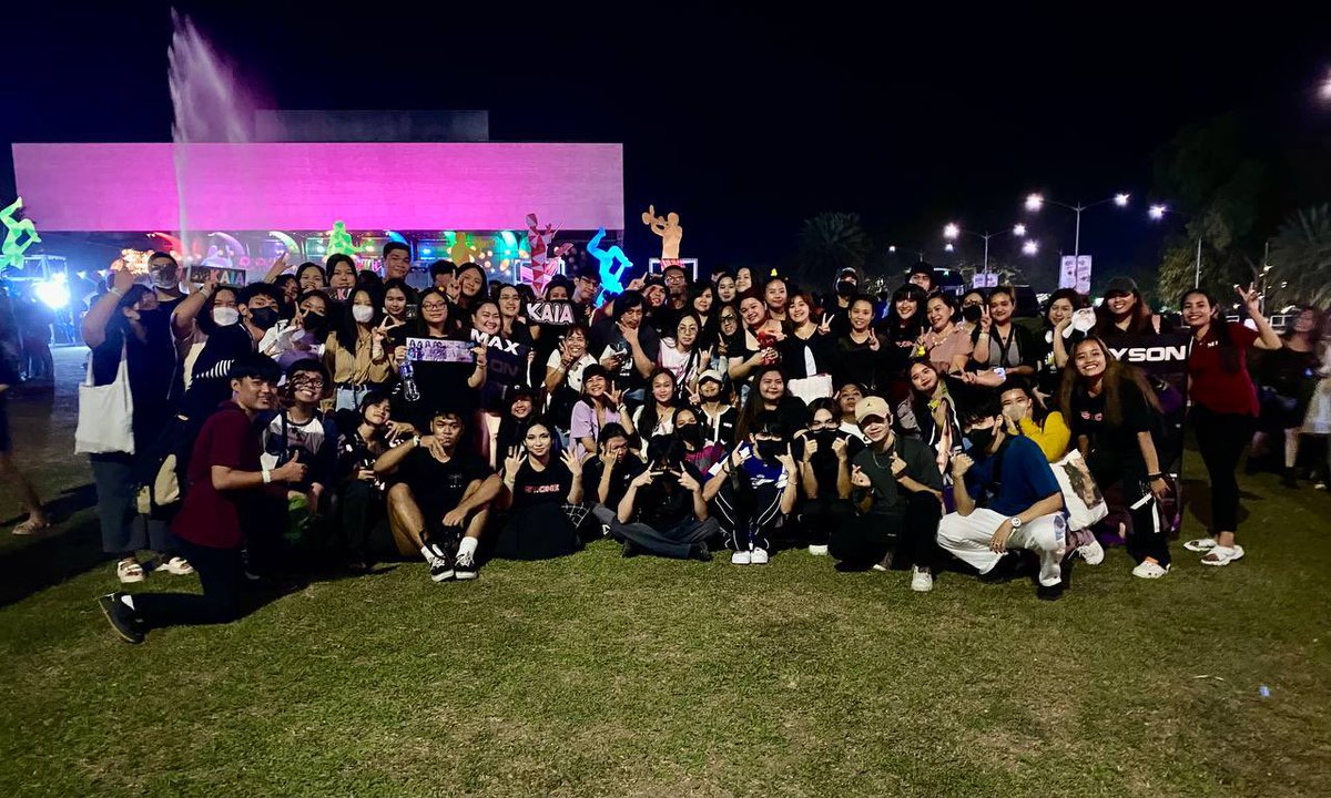 forone_ofc's tweet photo. https://t.co/y0koVgsjEK met their new friends ZAIA 🫂

FOZ? https://t.co/7XLi1g4ODJ? Whatever it is, It’s nice to see these peeps in one frame. See you again next time 🫶🏻

1STONE SA PASINAYA 2024
@1stoneOfficial #1stOne
#1stOnexCulturalCenterPH
#CCPPasinaya2024 https://t.co/mogb64WXdg