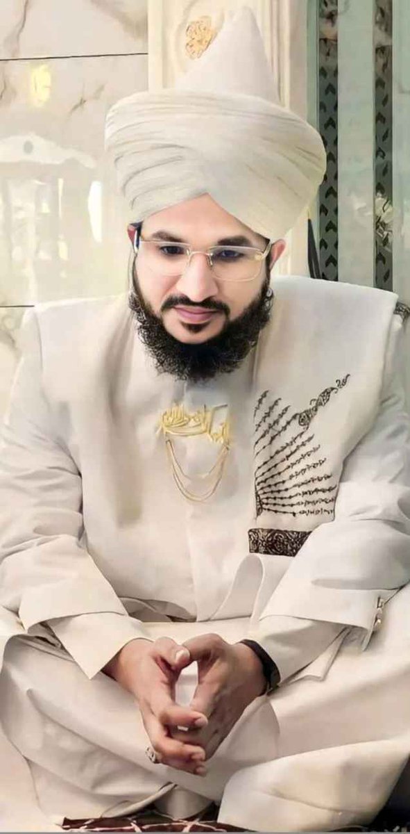 सुन्नत ऐ युसूफ भी अदा कर दी आज मुफ़्ती सलमान अज़हरी साहब ने @muftisalman_
अल्लाह उनकी हिफाज़त और रिहाई आसान फरमाए आमीन 🤲

#ReleaseSalmanAzhari