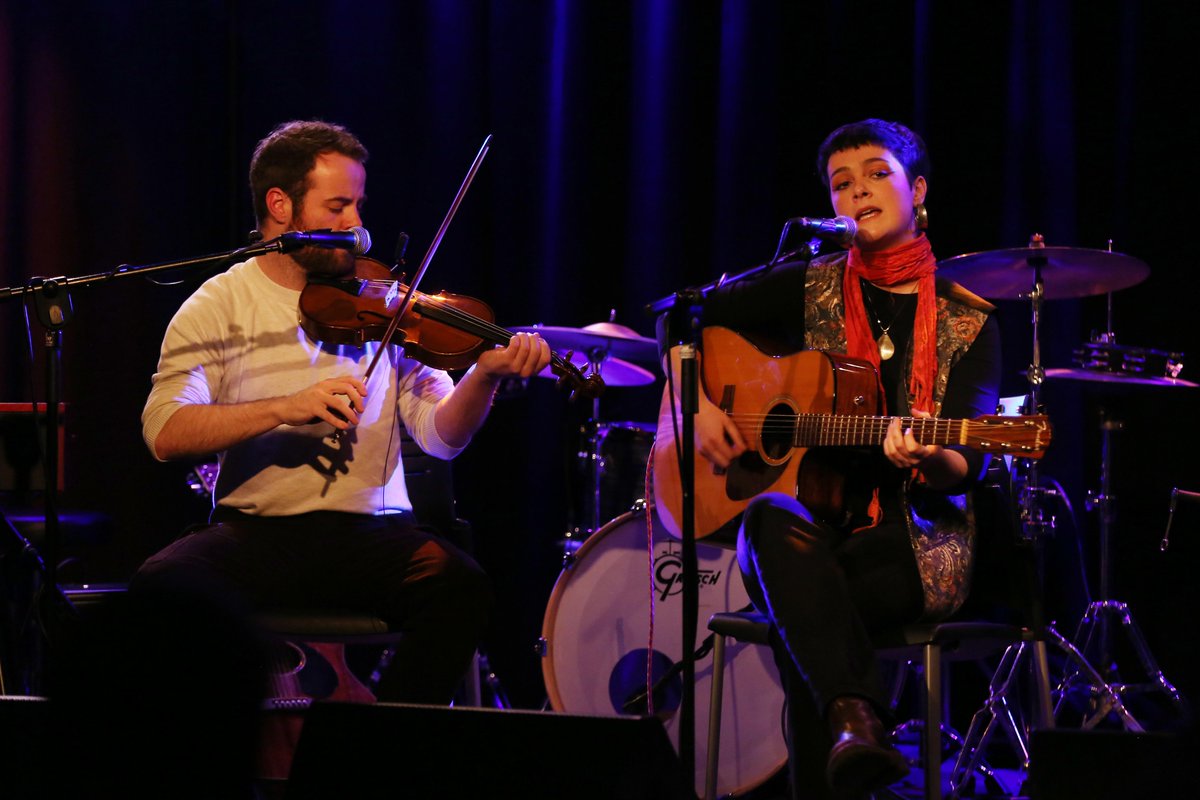 Had a beautiful first gig with the band @imbolcfest last week alongside @GeorgeHouston_ @polarbolero and Haidee Doyle. Here's video of us playing Amazing Grace / Black Magic Woman / Ruby's Tune live in An Culturlann, Derry (31/01/2024). youtu.be/u2BgbJfU83s