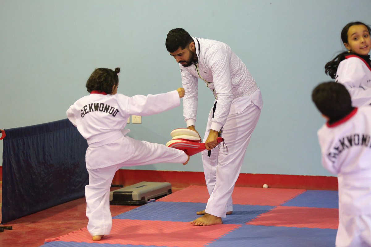 AlKholoodClub tweet picture