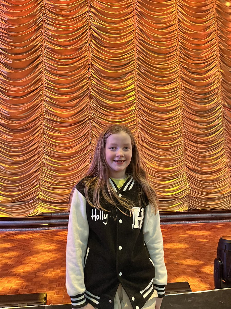 One happy 12 year old! Got a love heart from her two faves. Thank you <a href="/LaytonWilliams/">Layton Williams</a> and Nikita!