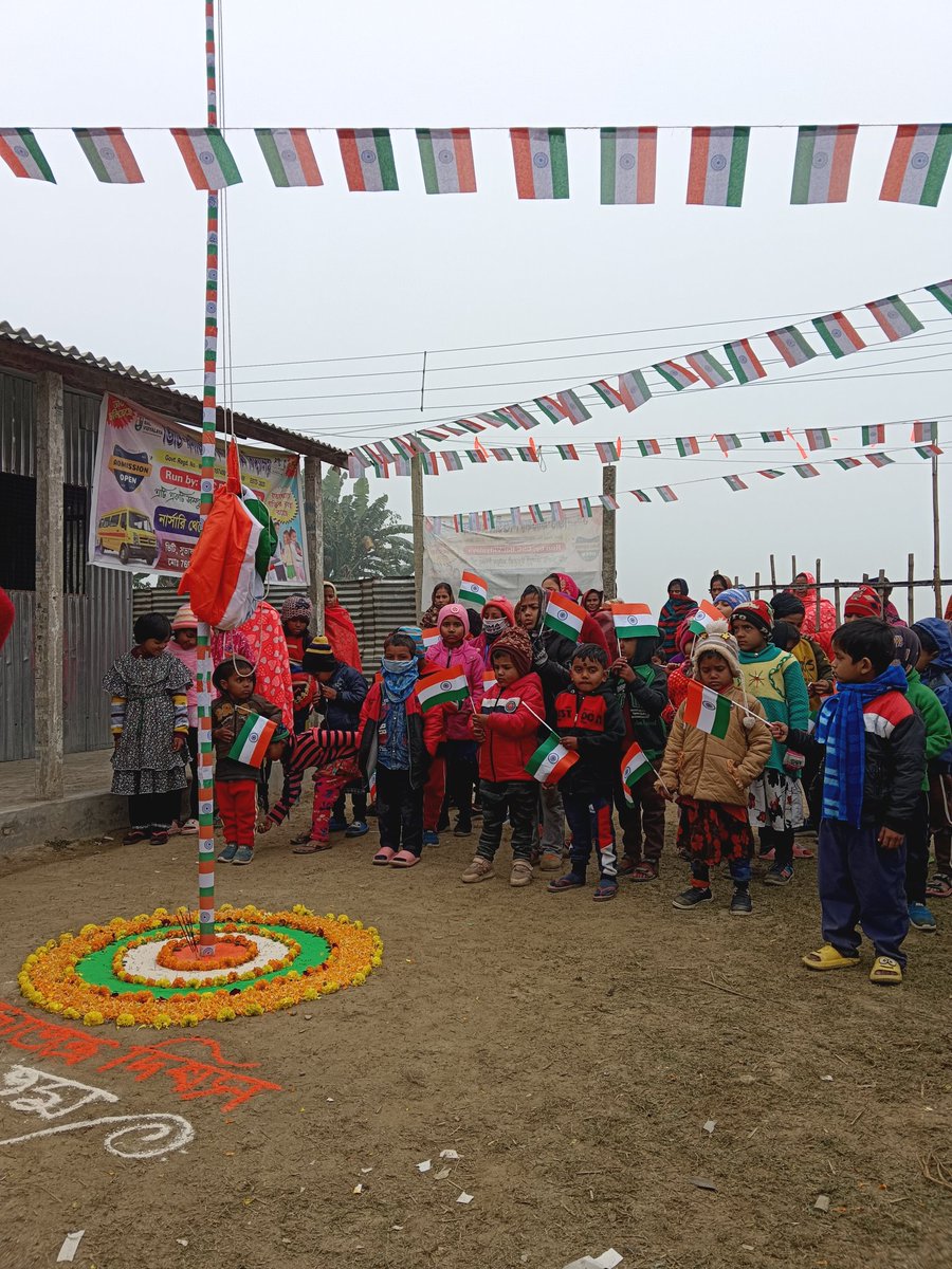 MandalCsc's tweet photo. CSC Bal Vidyalaya
Bhiti Subhashganj Raiganj Uttar Dinajpur
26 January
75th Republic Day Celebration 🎉🎉 https://t.co/bQtWueYfeD