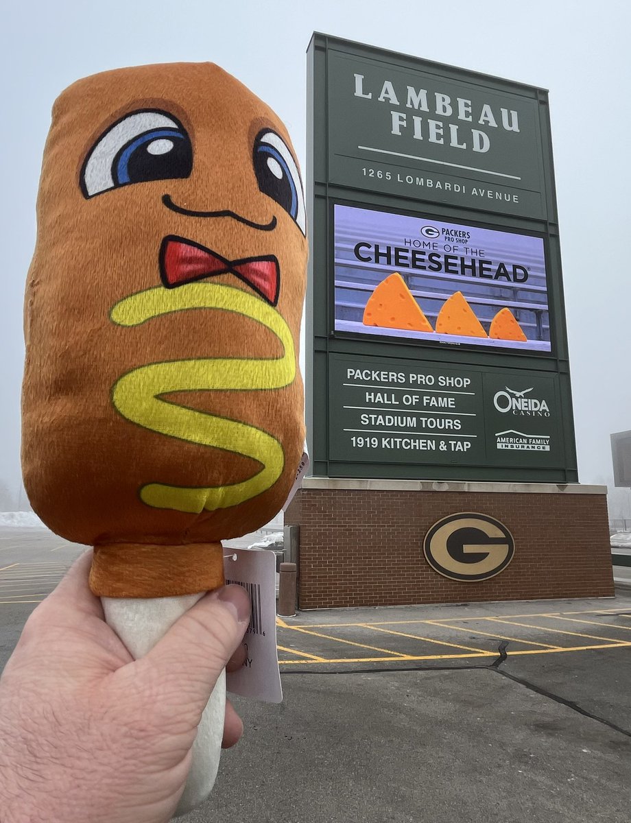 jedlockett's tweet photo. @CincyCyclones Sorry I missed the game Saturday. I took Corny out of town to visit his cousin in Wisconsin. I kinda like him even though he’s a beer brat. #TeddyBearToss Thanks @packers https://t.co/AL7c49WN6v