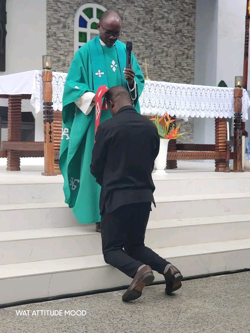 Jérémie 17: 5
On n peut prendre la chair pour appui.

03 février, Me <a href="/KennedyKatasi4/">Kennedy Katasi</a> m, élu national d la Lukunga etait à la paroisse St Philippe et Église Pain de Vie afin de rendre grâce à Dieu et remercier les fidèles de ces assemblés qui l'ont accompagnés durnt les élections