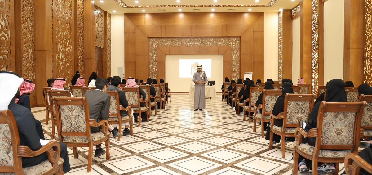 سعدنا بالمشاركة بفعاليات #ملتقى_فرصتي عبر عدد من الورش التدريبية و الاستشارات من تقديم د.عبدالعزيز الراجحي،د.أمل الفوزان،د. عبدالله الرميحي ،د.رنا الحميدان،أ.آمال السكيتي،د.وليد العواد في مجال ريادة الاعمال والتسويق الرقمي لتمكين رواد الأعمال من تحقيق مستهدفات رؤية المملكة ٢٠٣٠.