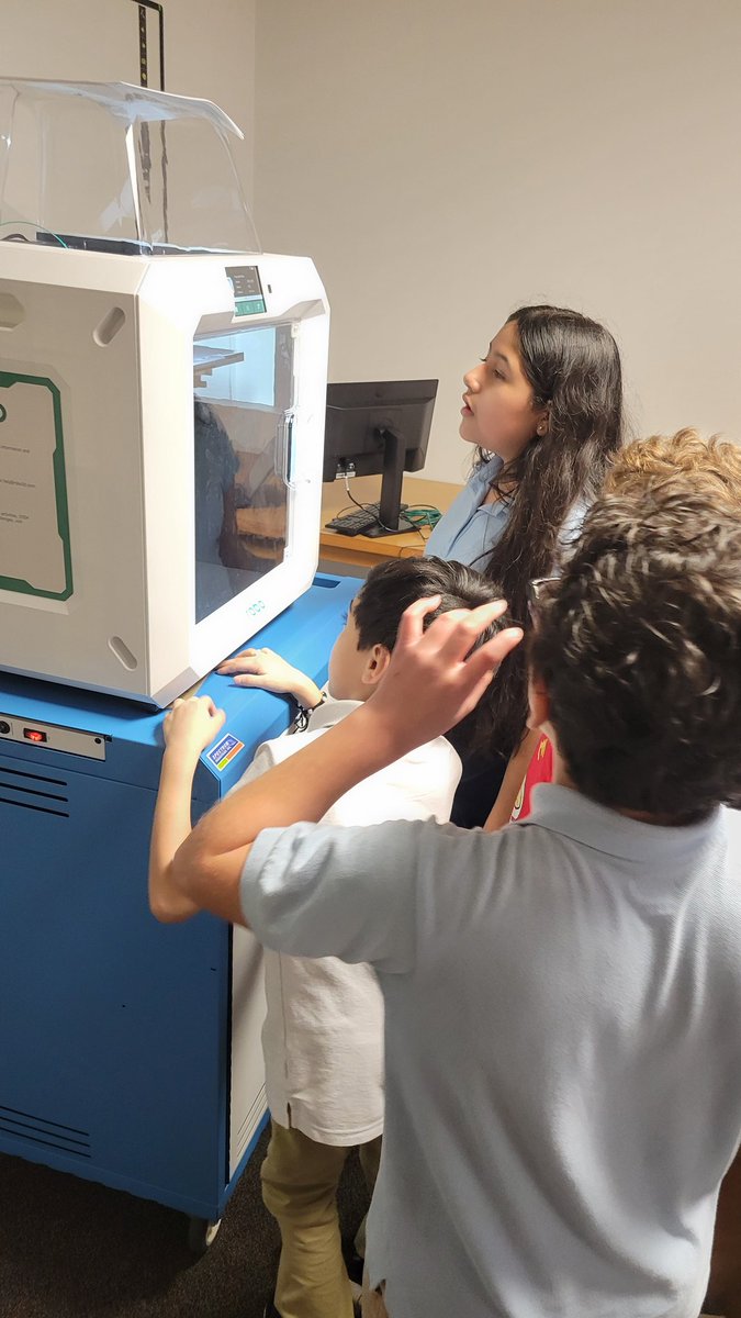 Exciting news from the Carillo Cougar Coding Club! 🖨️💻 They've cracked the code on 3D printing. Major kudos to our students for their dedication and innovation! 🔧🎉 #3Dprinting #CodingSuccess