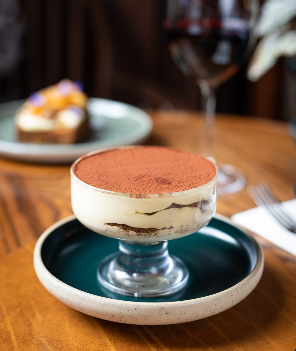 A Sunday lunch in The Fisherman's Pub is never complete without something sweet. The tiramisu is one of our favourites. Let us know yours in the comments below. ⬇️ #relaischateaux #connemara #ireland