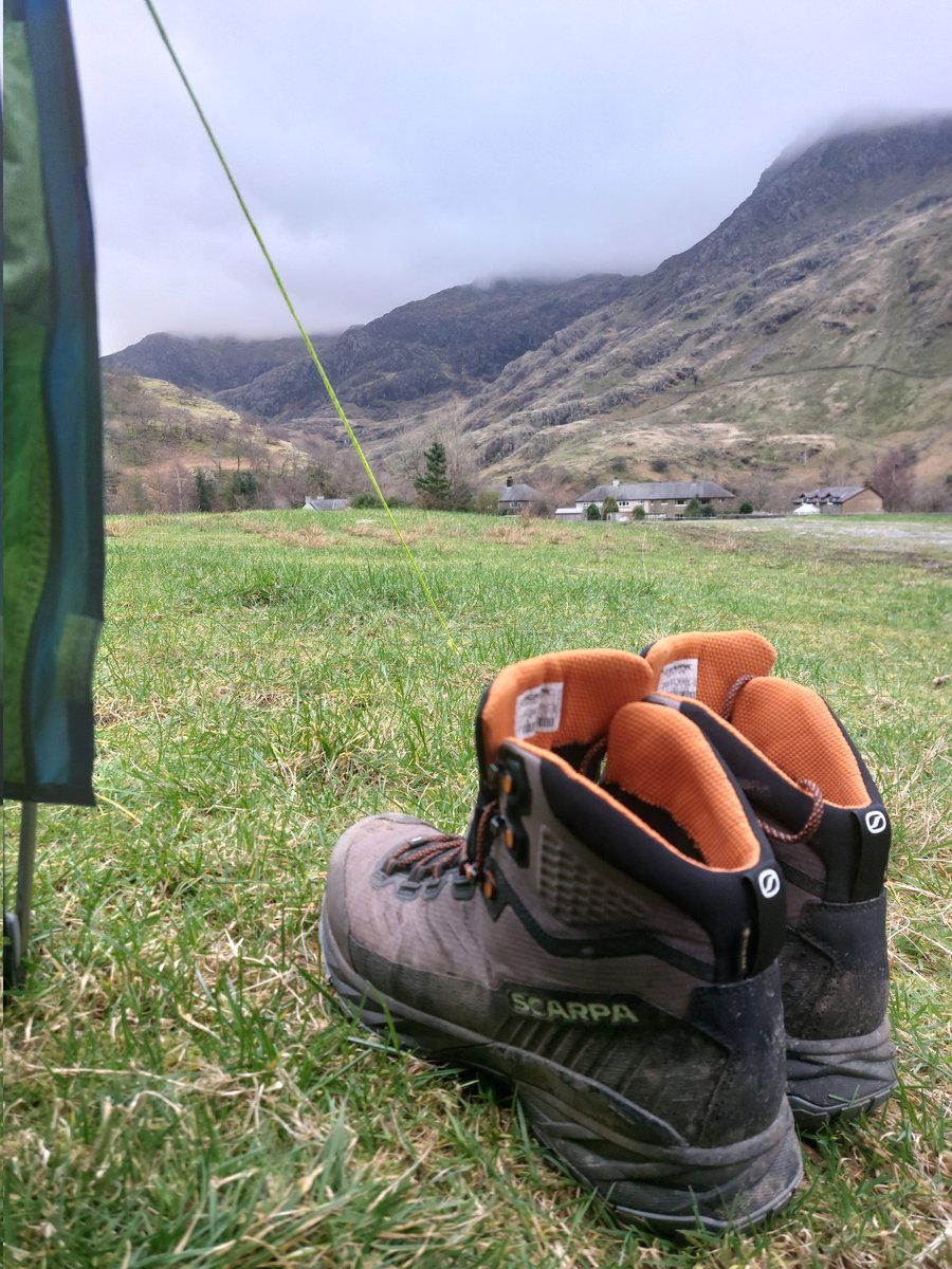 RegiBirder's tweet photo. Finished work early on Saturday, so nipped up to #NantPeris in Eryri National Park for a nights camping 🏕 

Out at dawn to #Anglesey for a walk along Newborough and ending the day at Penmon Point.

#GetOutdoors #MentalHealthMatters https://t.co/pXhSM723iG