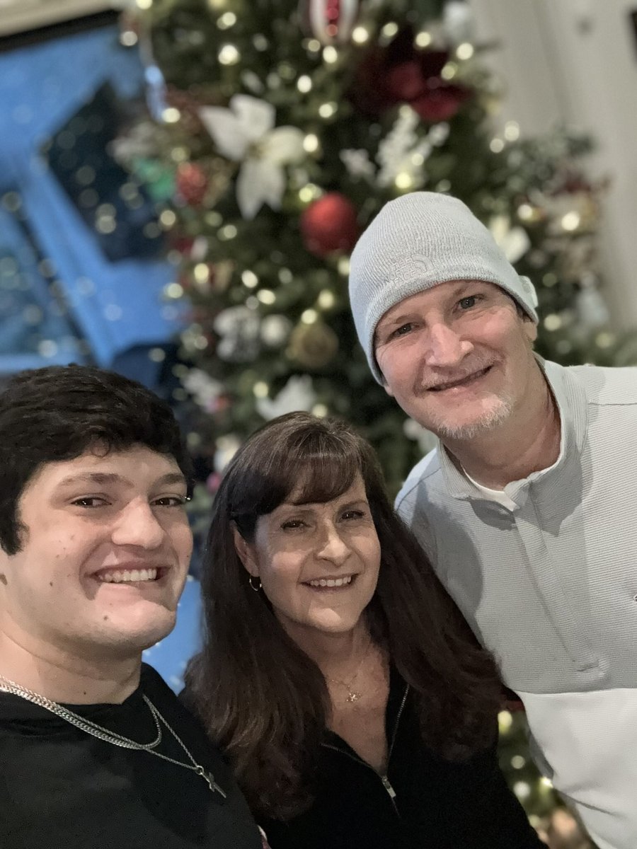 Nessa4JC's tweet photo. Scott game me permission to share his journey the last 10 mo. He was diagnosed with cancer Spring, had last chemo in Jan &amp; now cancer free! Through God’s strength, comfort, peace &amp; healing our family &amp; faith have grown. God is good, all the time! Yesterday 1st day back at church. https://t.co/kK4vGlgwQQ