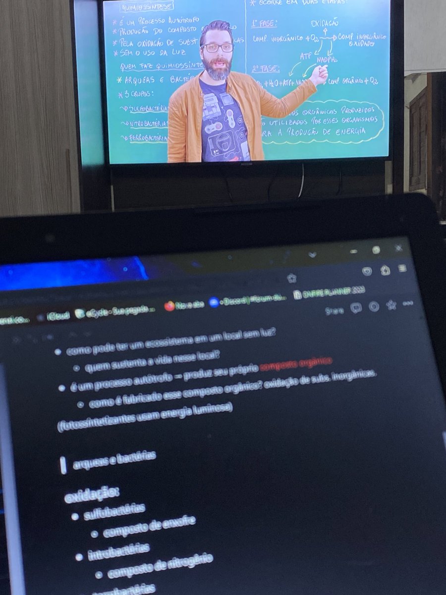 studywlo's tweet image. 🚨COMO eu saí do extremo 0 (sendo de escola pública e estadual) e adquiri uma boa base para o ENEM?  ꙳✯꙳꙳✰

-nunca mais esqueci o que estudei.
-se você está perdido isso é pra você.

#studytwtbr #studytwt #enem