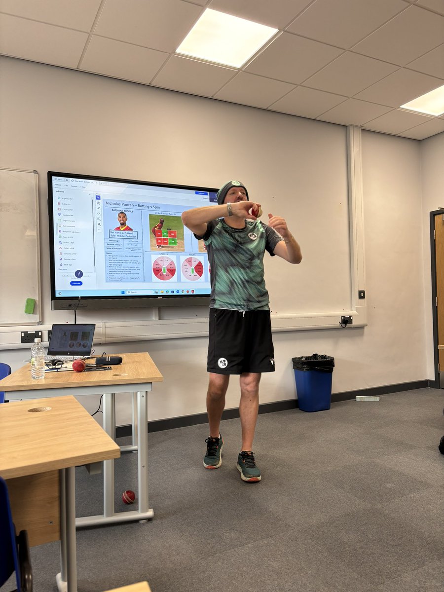 iamvanessaviner's tweet photo. Spin bowling course with top level coaching. Thanks @herts_CA for getting @118chrisbrown along for us. Cricket Ireland are lucky to have him!  

#spin #offspin #legspin #fingerspin #barrell #coaching #cricket https://t.co/9HEZpmKj2n