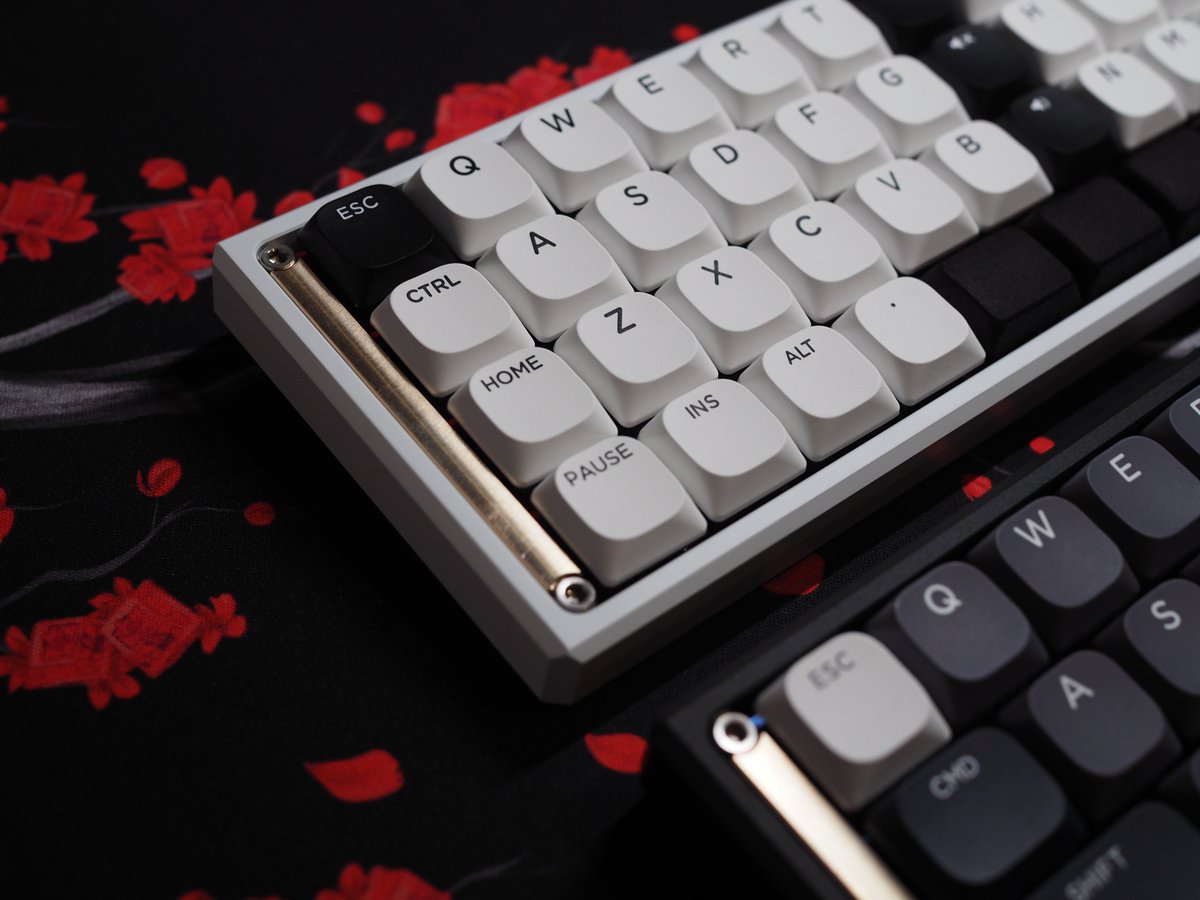 すべての予定をぶっちぎってGoFortyケースを組み立てました。 O51Goと