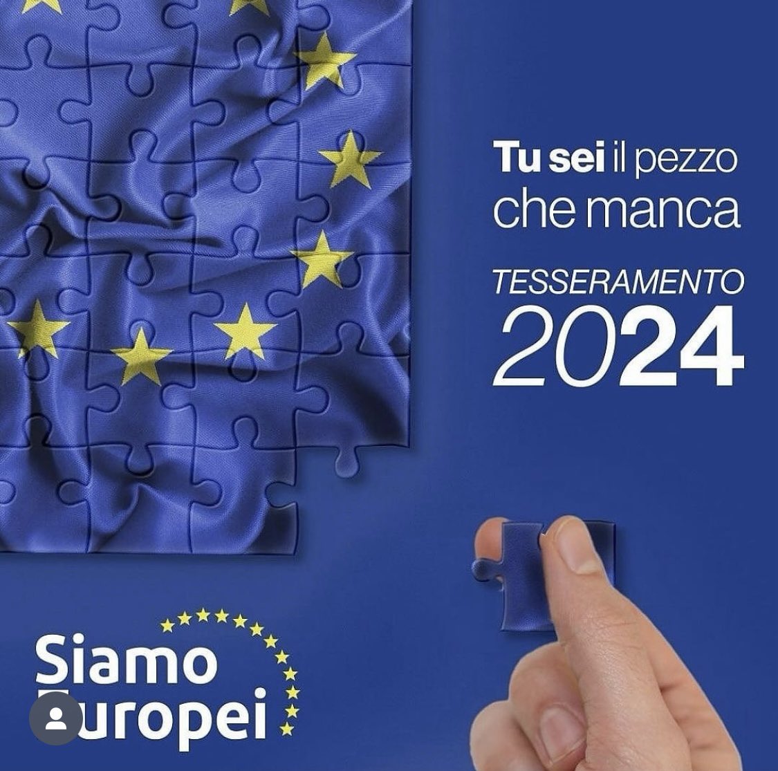 AzioneUK's tweet photo. In questo anno cruciale, c’è ancora più bisogno di voi. 🇮🇹🇪🇺 @Azione_it
🔗👉🏻https://t.co/gzX3CbIHHZ
#tesseramentoazione #uniscitianoi #uniscitiadAzione #entrainAzione #tesseramento #siamoeuropei #politica #italianiallestero #italianialondra #italianiininghilterra #italianiinuk https://t.co/Ow5Nt1fkvW