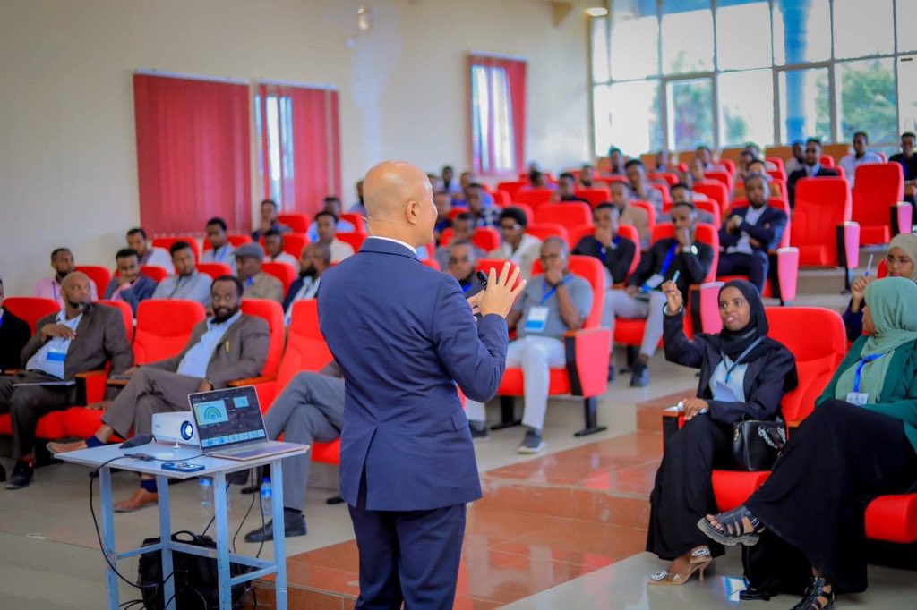 mustafemx's tweet photo. It was my pleasure to be part of this interesting program on global health emerging leaders jointly organized by Gabiley National Library , Tima-ade Universityand Global Health Focus. https://t.co/YPZOzwQ3e5
