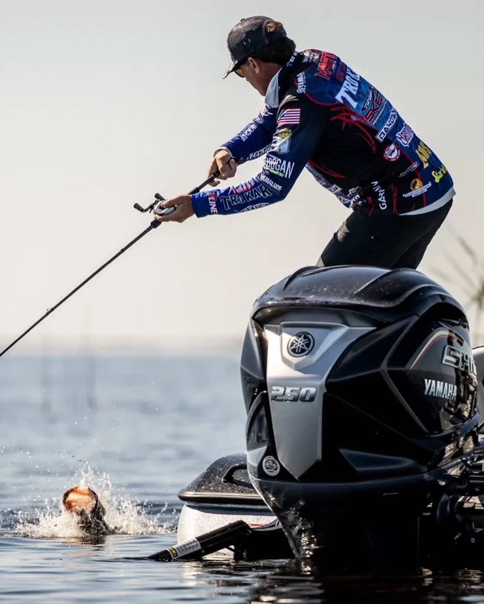 Power_Pole's tweet photo. Scott scores BIG!!!
Congratulations to Scoot Martin for his record breaking performance on Lake Okeechobee this weekend at the Bassmaster Open tournament! 90 pounds across 3 days is astounding!!! #PolesDownTrophiesUp @SRMBASS 

@bassmaster #bassmaster #bassmasteropen #PowerPole https://t.co/Xhep5gEKeD