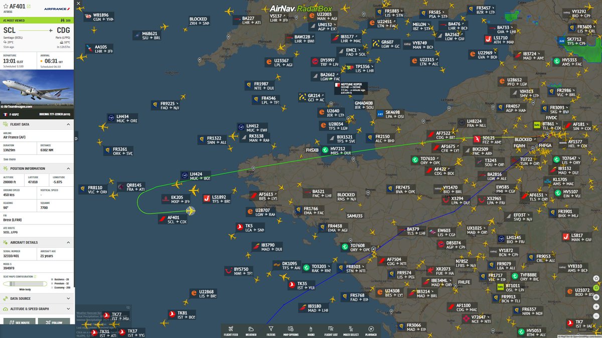 AirNavRadar's tweet photo. 🚨Emergency: Air France flight #AF816 from Paris (CDG) is declaring an emergency via Squawk 7700: https://t.co/TVcu3US4Yl✈️

@FlightEmergency https://t.co/cmzH00yjUK