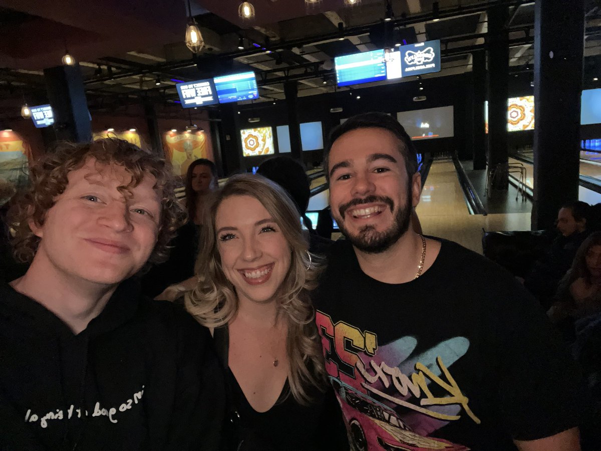 T_Semchuk53's tweet photo. Great time seeing @musicbyknox in Philly again last night! Hopefully you get to hit the Bee’s up soon my guy🙌🏼 https://t.co/6KEEB8UsFX