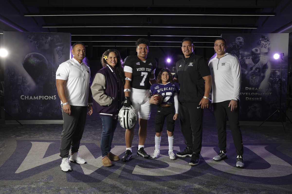 After a great official visit at Weber State and conversation with @mmental7 I’m grateful to announce my commitment to Weber State University🤟🏽 Thanks to all the coaches for believing in me🤙🏽 @weberstatefb @skyler_ridley #committed #WeAreWeber