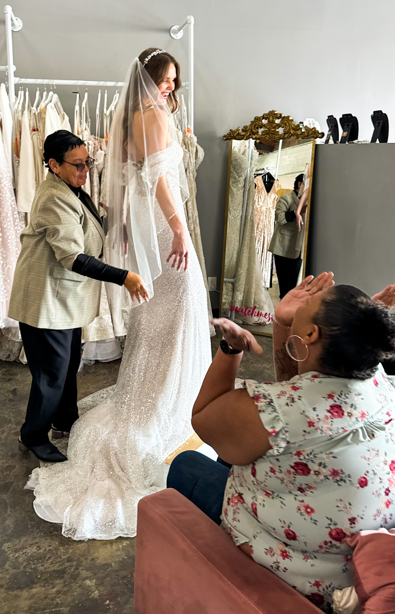 Strutt bridal top