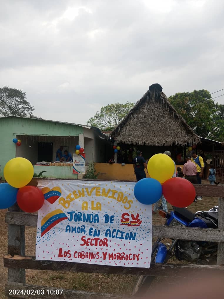 #3Feb | 🇻🇪  Participación en la Gran Jornada Médico-Social con el Sistema de Misiones y Grandes, se realizó asesoría en materia de trámites #IVSS en la Comunidad Los Caballos y Morrocoy #Barinas 💛💙❤️ <a href="/NicolasMaduro/">Nicolás Maduro</a> <a href="/MagaGutierrezV/">Magaly Gutiérrez Viña</a> <a href="/Somosivss/">Instituto Venezolano de los Seguros Sociales</a>