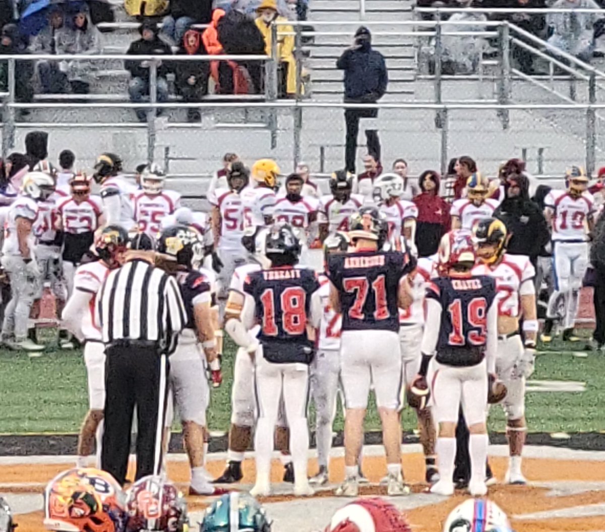 Final high school game for @ParkerThreatt at the 49th Annual Charlie Wedemeyer All-Star game! Proud of this kid for balling out one last time in the pouring rain! South Team Captain 5-5 passing 2 TDs (rushing) 139 total yds 3⭐️QB/ATH 6’2 195 10.9 100m 4.4 40yd (lazer)