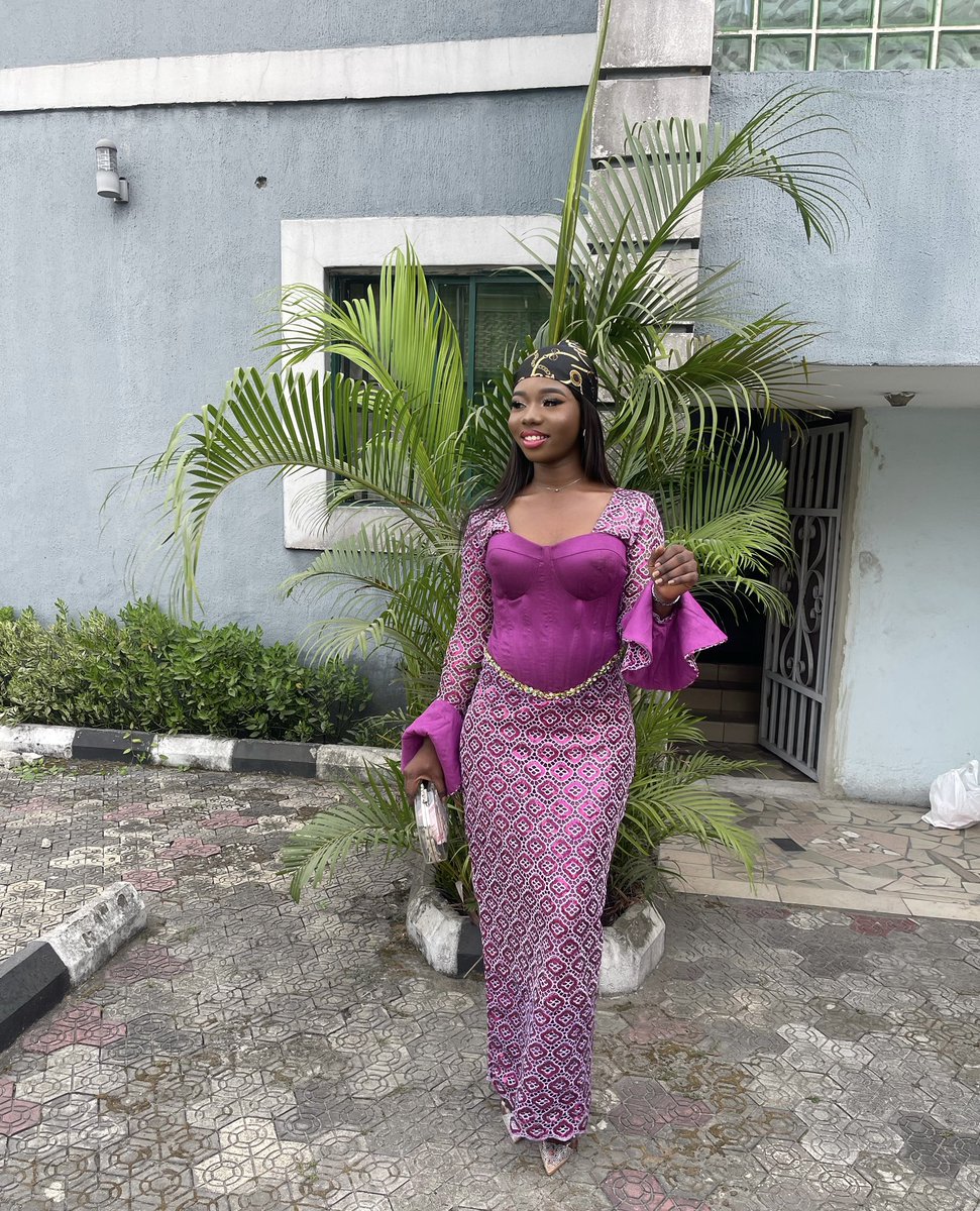 LADYBEE672's tweet photo. My brother got married over the weekend, as the sister of the groom I came prepared 🥰🥰🥰

Dress by: @veratomani https://t.co/JBZsc8sAfF