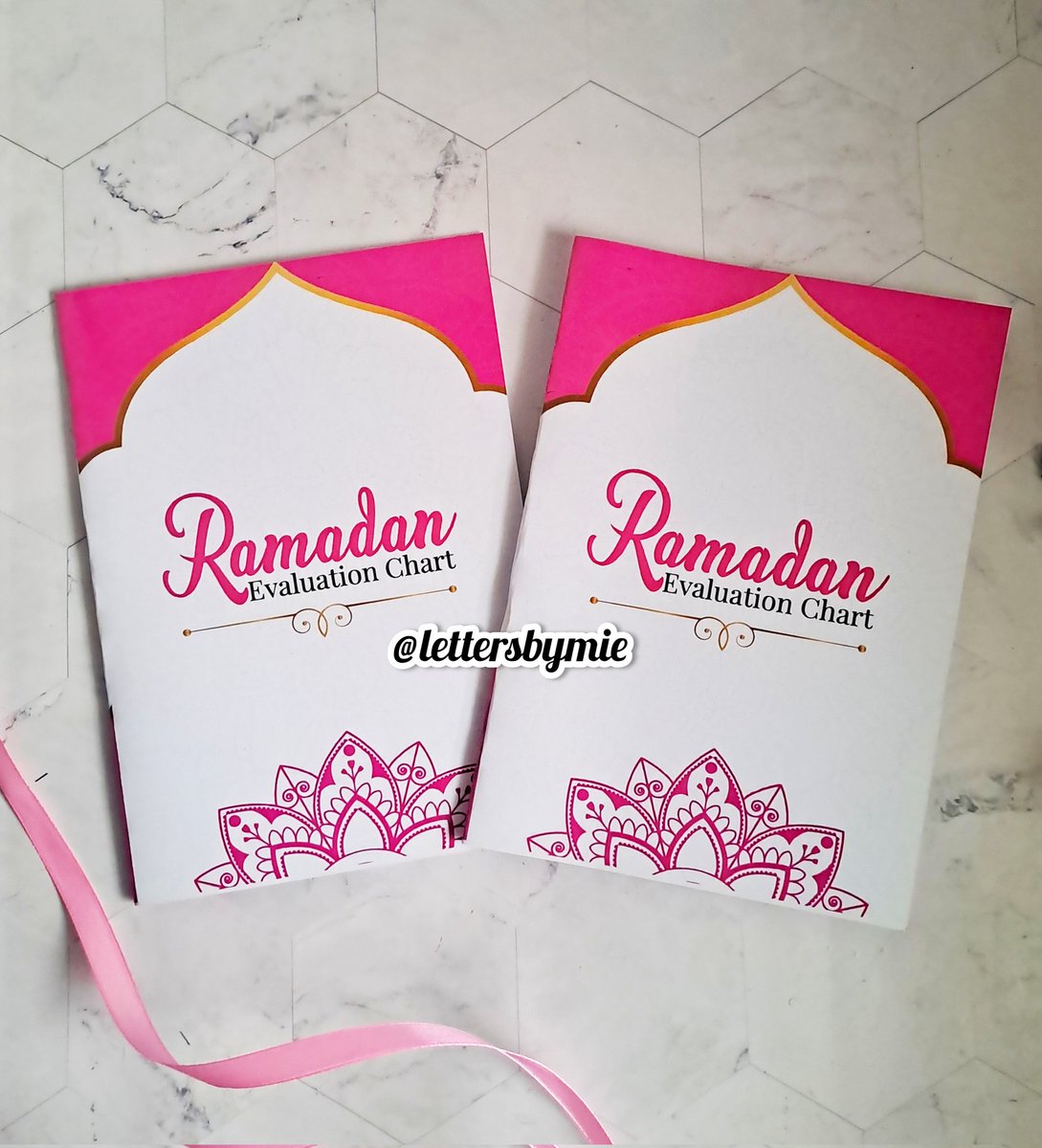 lettersbymie's tweet photo. Introducing our Ramadan Evaluation chart 💃🏻💃🏻😍

FEATURES

🌹 30 days activity checklist
🌹 Dua after breaking fast
🌹Dua for Laylatul Qadr
🌹 Etiquette of making Dua
🌹 Gloss and Matte finish for durability 

PRICE : #1000
Discount on bulk order
Location: Lagos https://t.co/QeMPfQvu5b