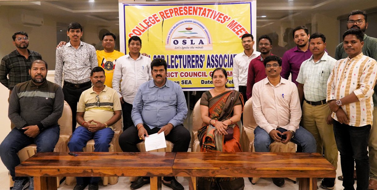 Extremely grateful to Honourable MLA Berhampur to grace the Ganjam Dist  College Representatives' meet of SSB lecturers at Gopalpur &amp; give an ear to the pay anomaly in their salaries.  <a href="/CMO_Odisha/">CMO Odisha</a> @VKPandian0 <a href="/AtanuMLA/">Atanu sabyasachi</a> <a href="/manasrmangaraj/">Manas Mangaraj</a> ,<a href="/Naveen_Odisha/">Naveen Patnaik</a> <a href="/the_osla/">Odisha SSB Lecturers' Association(OSLA)</a>