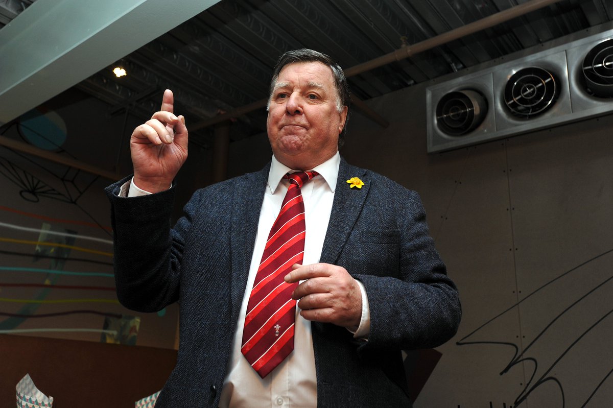 WalesRugby's tweet photo. BREAKING: Barry John dies aged 79: Updates as tributes pour in for Wales rugby legend https://t.co/mBD9UXZJs8 https://t.co/xSSUJYOF9s