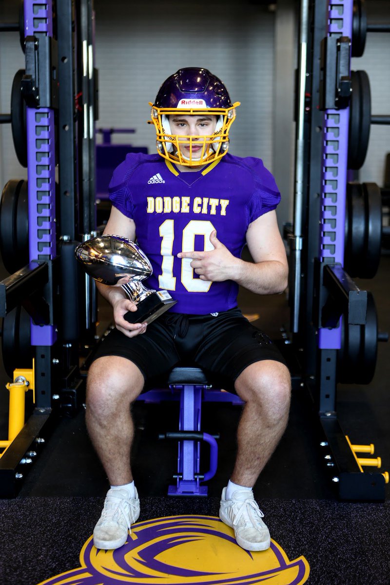 javenfinkbone's tweet photo. Excited to announce my commitment to Dodge City CC. I’m grateful for the opportunities God has given me and for the coaches who have helped along the way. Looking forward to this next chapter. Go Conqs! @GoConqsFB https://t.co/kRBX7wFPYh