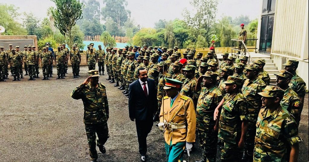 yoocaale_01's tweet photo. Ethiopia Military 🪖 heading  Somalian borders  near awal state  and more Ethiopian civilian lives  Inside somalia  wil chance Military forces,
Somaliyeey hurudooy halyeeyadii hagratooy haatana dalkii lasoo duul yeey. https://t.co/HB8z2PYULt