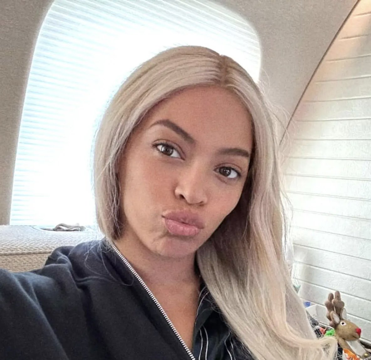 𝗱𝗮𝗻𝗻𝘆🫧💚 tweet media