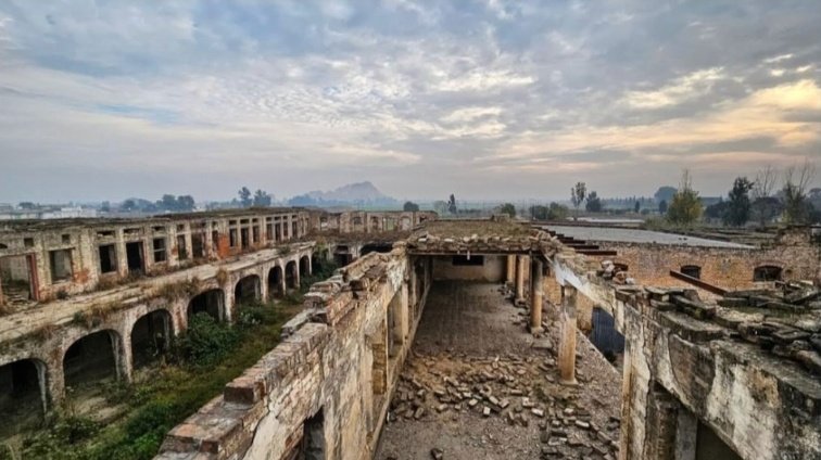 When Khalistan is made, we will restore the sites of our shabheeds so all can learn about the fearless warriors our Panth has seen. #SikhSovereignty

 'The Haveli & Samadh of Akali Phula Singh, Nowshera, Khyber Pakhtunkhwa'