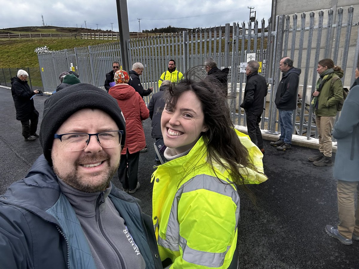 MenterMon's tweet photo. Ymweliad i safle @morlaisenergy gan
@WalesGreenParty / Parti Gwyrdd Cymru heddiw. Cyfle i gyflwyno hanes y cynllun ers y cychwyn cyntaf, i agor yr is orsaf rhai misoedd yn ôl.
#MwyNaMWs #YnysYnni #ynnigwyrdd https://t.co/Thjfy7UJMq