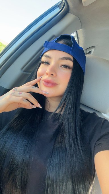 Una de mi carita 🥺💙🥰 https://t.co/CRXIBQ1NF1