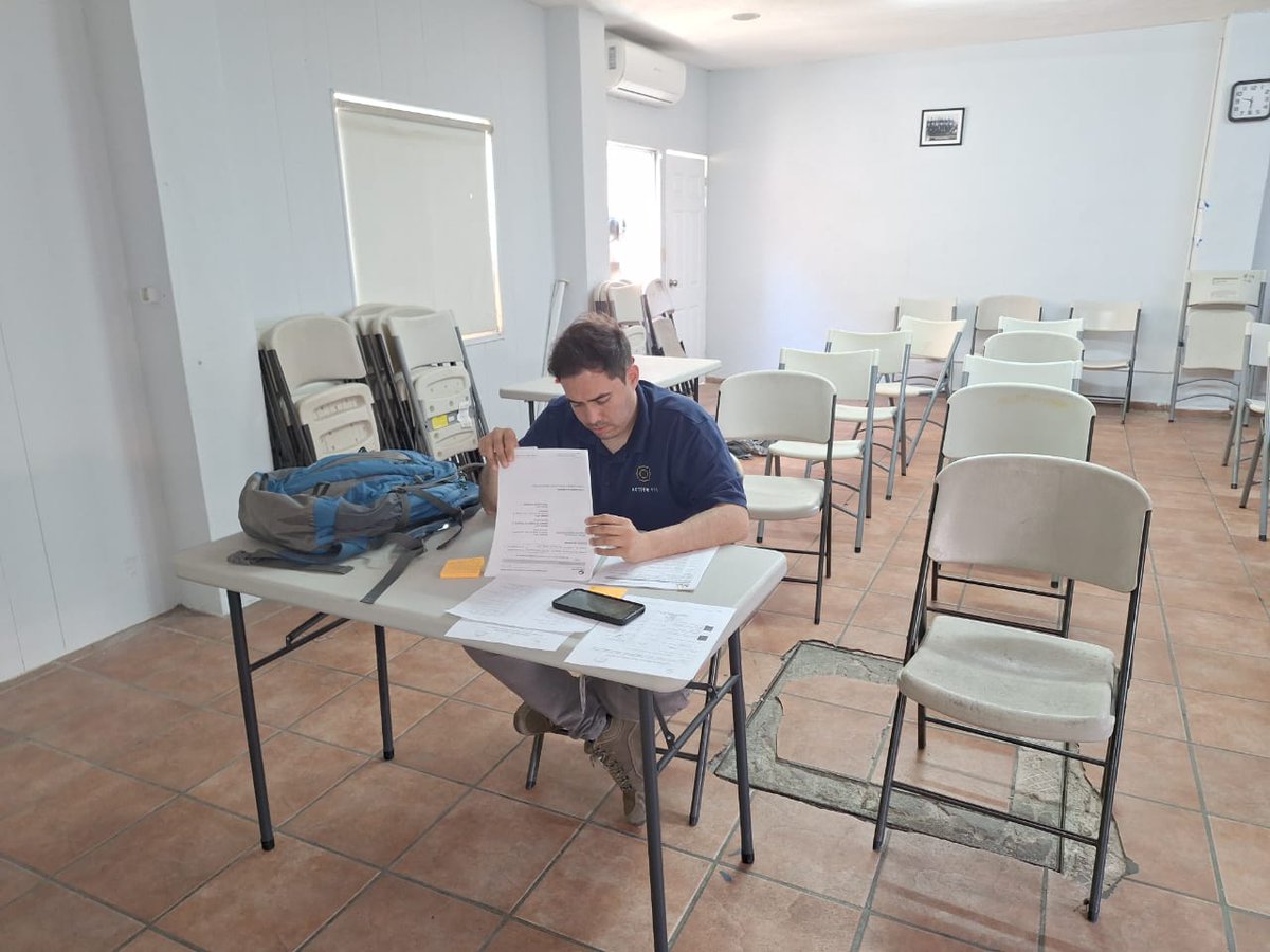 Comandantecsl's tweet photo. Se corresponde el primer proceso de certificación #CONOCER del estándar Despacho de Vehículos de Emergencias en #BomberosCSL Felicidades a los participantes. https://t.co/wBNB6duxaA