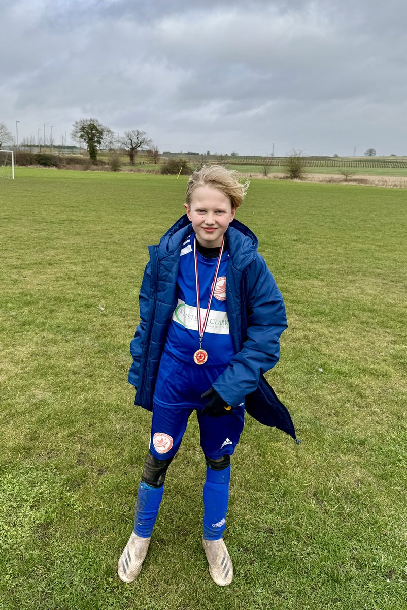 RedstarRaptors tweet media