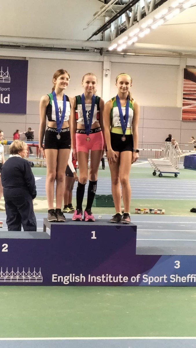 Northern u13/15 indoor champs! Huge well done to Scarlett, Olivia and Georgia. A huge shout to Georgia collecting a bronze medal in the high jump 💚💛 @NorthernAthlet1