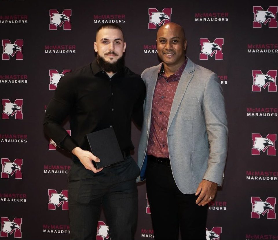 GinaBlad's tweet photo. McMaster Football Awards Banquet🏈
Congratulations to Carter!🏆What an honour! I am so proud of my boy!! @AcsBrantford https://t.co/QH0ZCrObR2