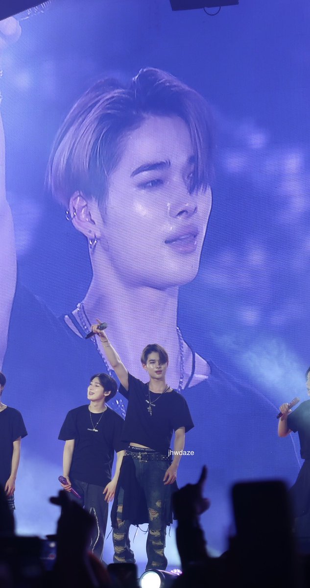 I will cheer for you as loud as i can, i love you