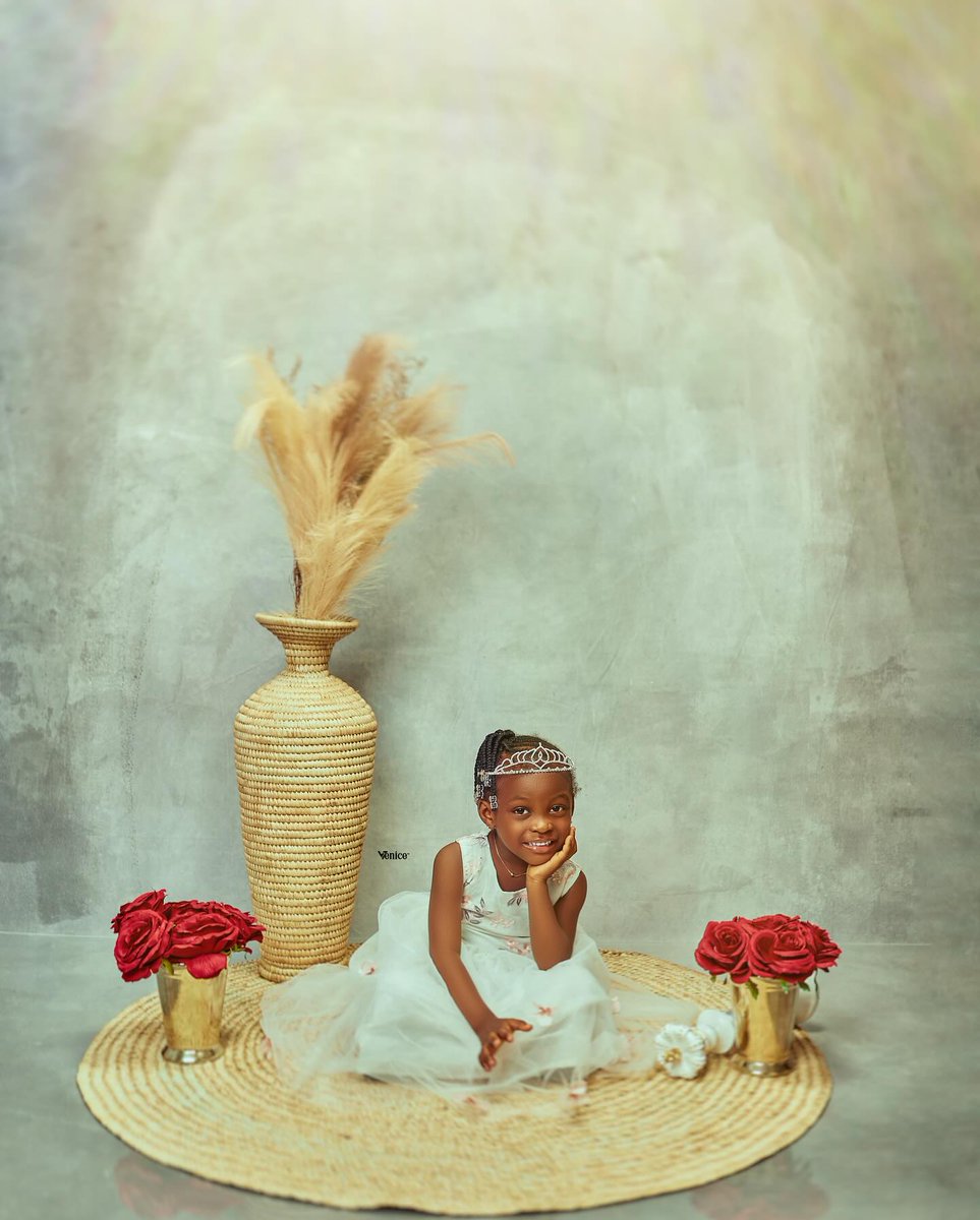 Pete_Backdrops's tweet photo. It's baby girl magic featuring @pete_backdrops 

Photography: @venice_sl 
Backdrop: @pete_backdrops 

#petebackdrops #canvasbackdrops #fashionphotography #beautyphotography #studio #GRAMMYs #GRAMMYs2024 https://t.co/MUlxSvH69b