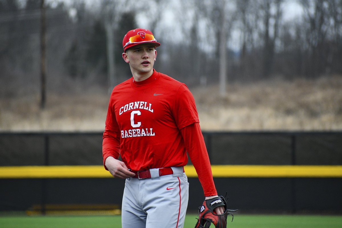 Great day for some baseball! ⚾️ 🔥

#YELLCORNELL #NCAABaseball #IvyLeague