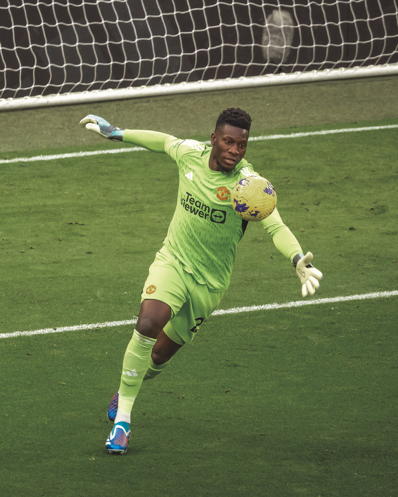 Clean sheet ➕1️⃣

A return to United action for @AndreyOnana coincided with a seventh #PL shutout in 2023/24! 🚫

#MUFC || #MUNWHU