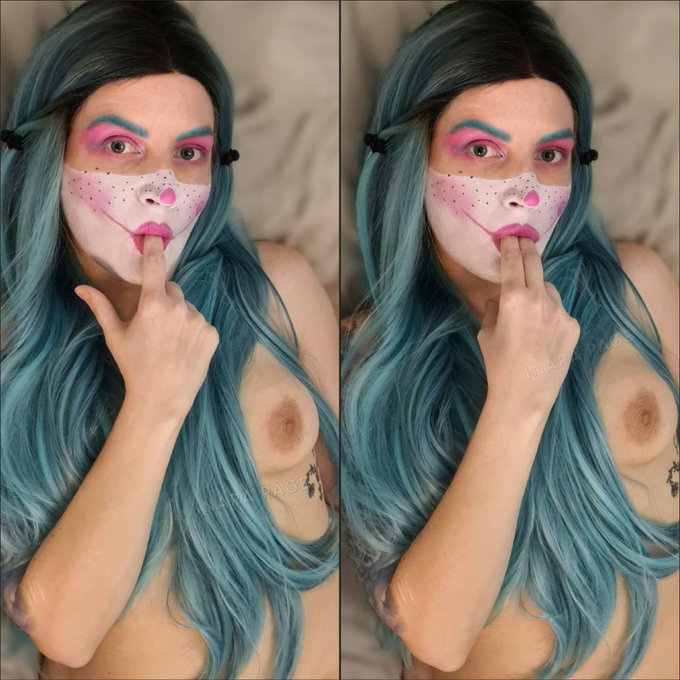 Today's Clowns International, so here's some pics of me 🤡💙 https://t.co/zXjYki9dzb